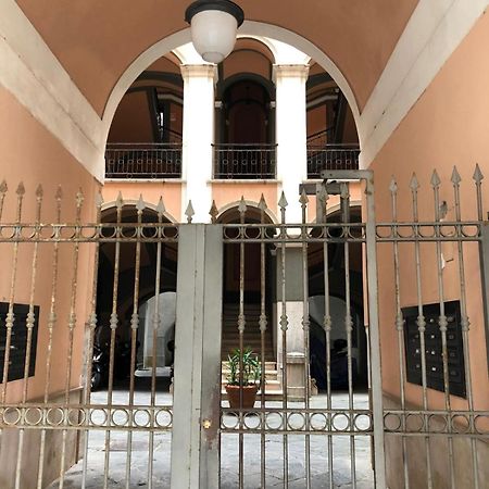 Bross Apartament 살레르노 외부 사진